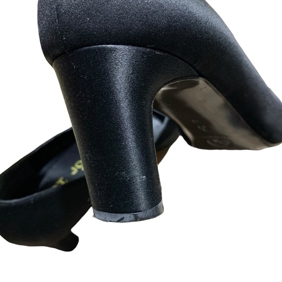 St John Vintage Paillette Black Satin Embellished Square Toe Vintage Heels 8.5 - Picture 6 of 8